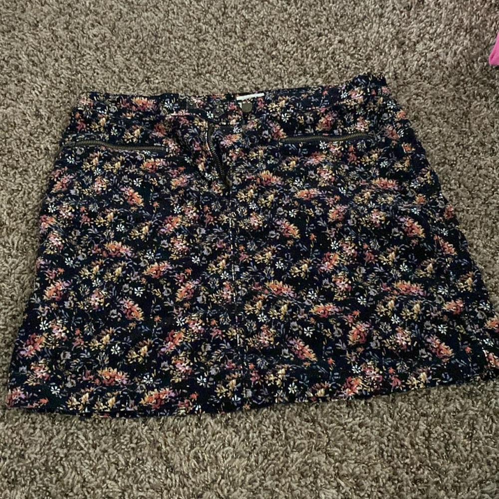 Mossimo floral skirt